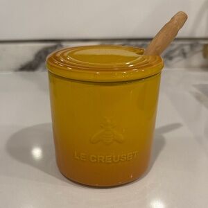 Le Creuset Mustard Honey Jar with Wooden Dipper